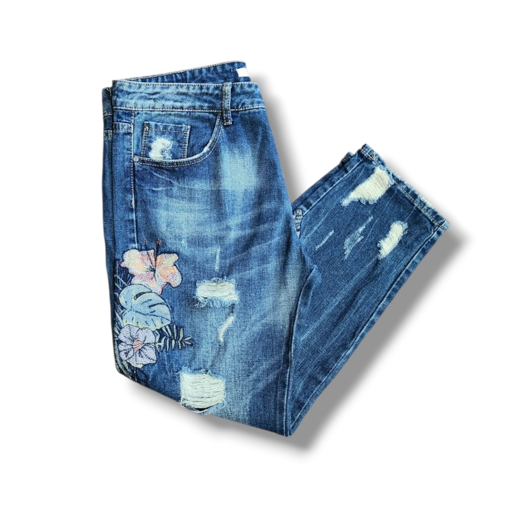 Embroidered Floral Distressed Jeans